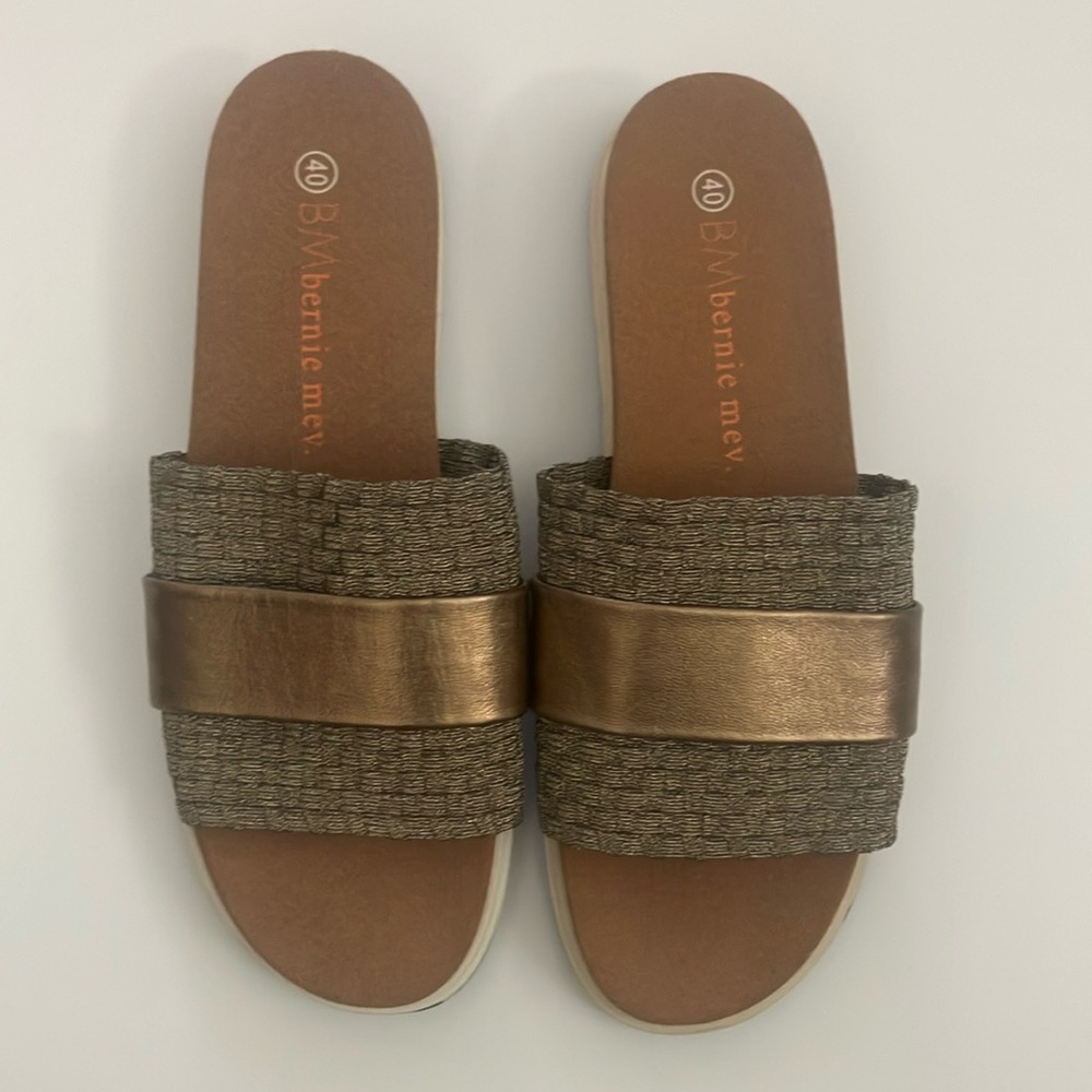 Bernie Mev. Women's Bronze SlipSlide Sandals